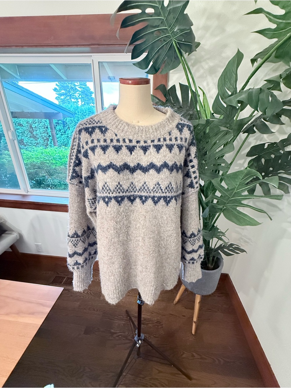 Altar’d State Fair Isle Nordic Sweater Blue Oatmeal Ladies Medium Cozy Winter L - Picture 2 of 10